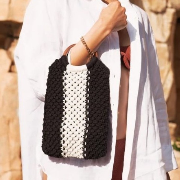 LAUDE THE LABEL x CURATEUR Gabby Macrame Bag - Picture 2 of 10